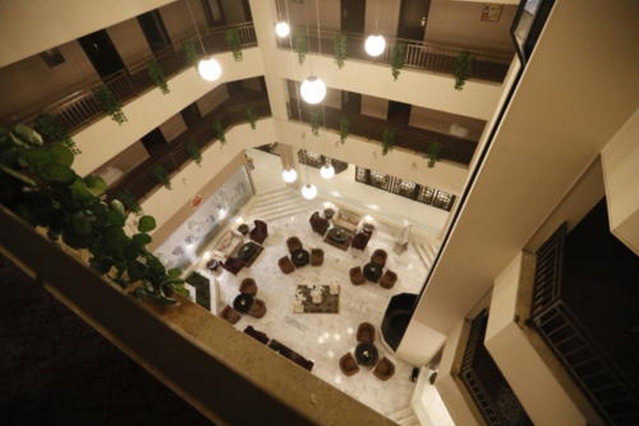 The Signature Hotel Amman Exterior photo