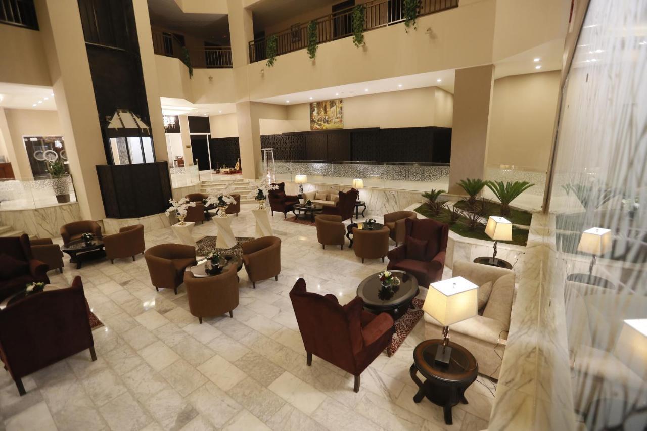 The Signature Hotel Amman Exterior photo