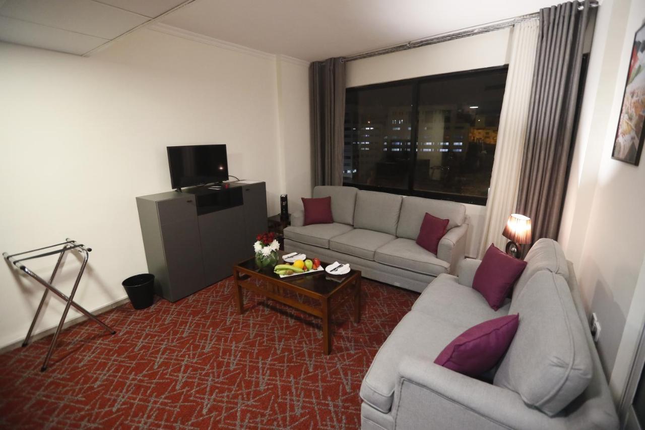The Signature Hotel Amman Exterior photo