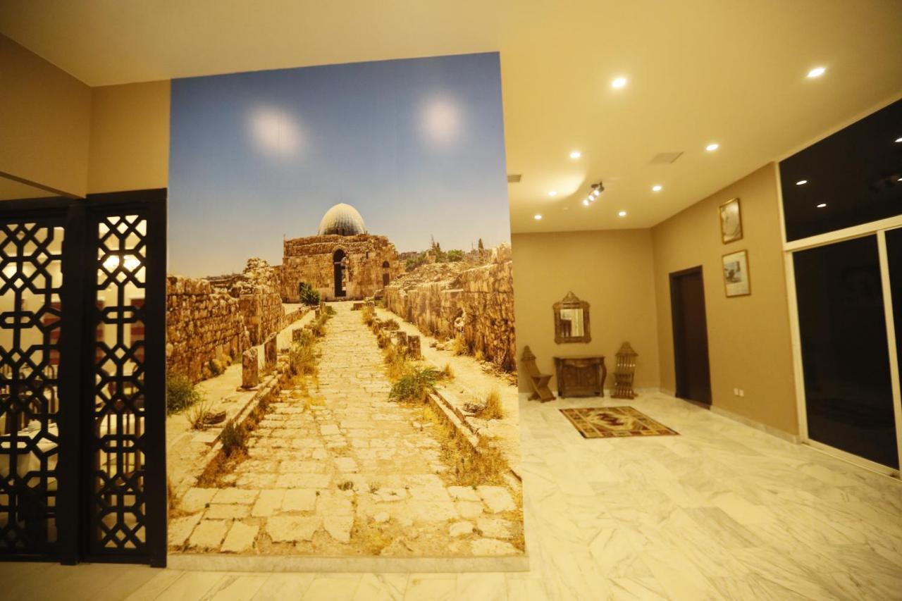The Signature Hotel Amman Exterior photo
