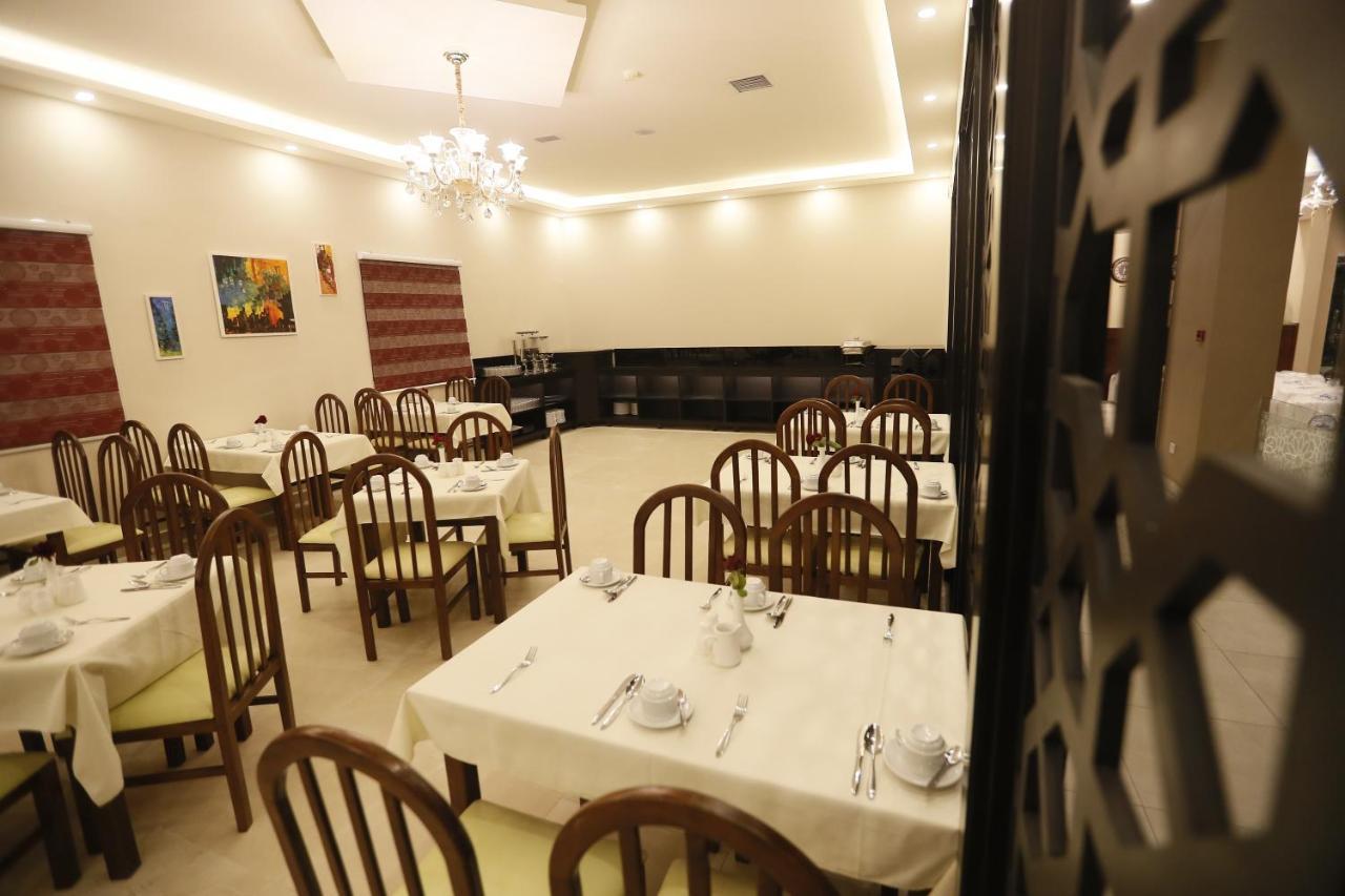 The Signature Hotel Amman Exterior photo